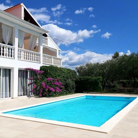 Holiday Home Villa Emma Debeljak Esterno foto
